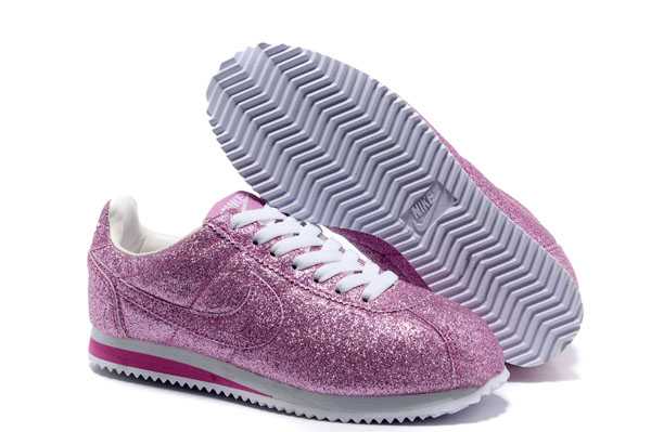 nike cortez 2013 chaussures femme leather chaussures nike cortez blight pink de la porcelaine